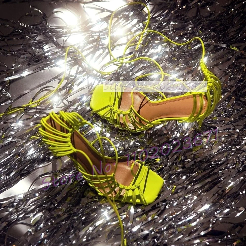 Chic Corded Lace-up Caged Sand - Crossfit Lady 리뷰 및 가격